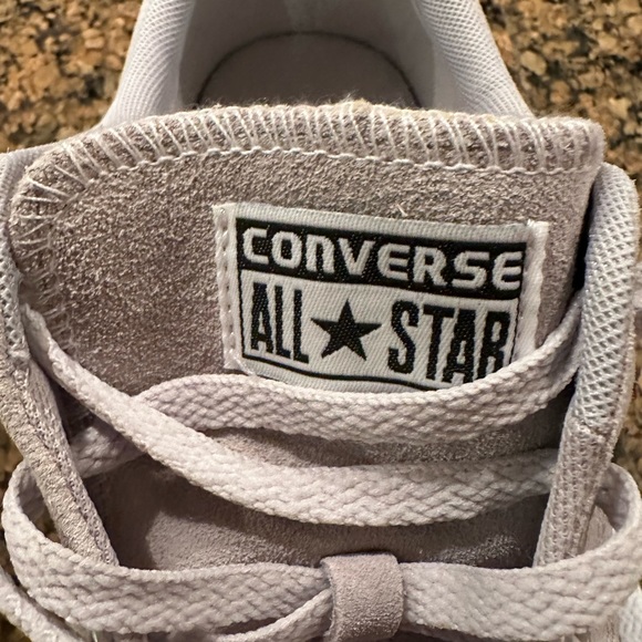CONVERSE Chuck Taylor Low Top Light Grey Gray Suede Sneakers. Brand New - Picture 7 of 10